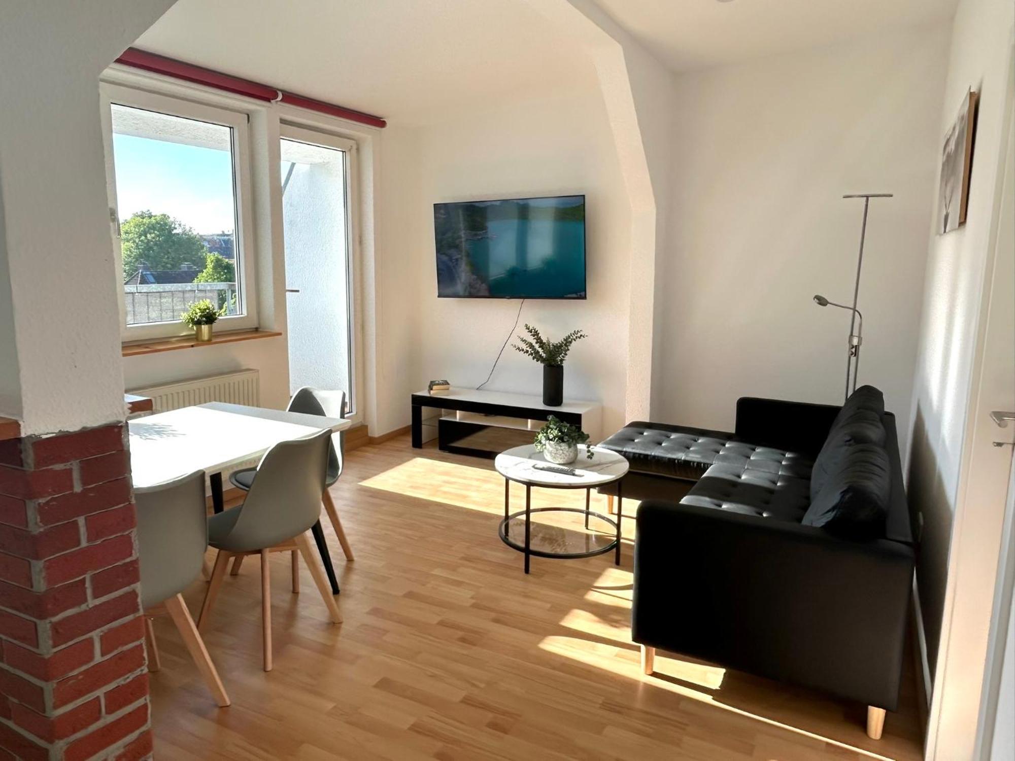 Bhv-3- Und 5-Zimmer Wohnungen Mit Terrasse, 24H Self-Check-In, Tv, Internet, Disneyplus, Waschmaschine Bremerhaven Exteriör bild